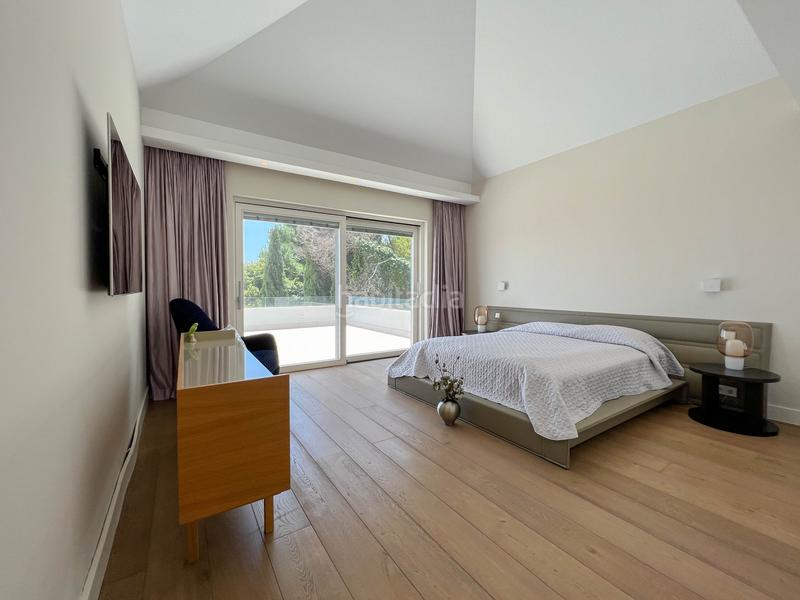 Foto a43c118b-0213-4f55-b4c4-2afd02c9b0d3. Maison avec parking piscine dans La Zagaleta Benahavís