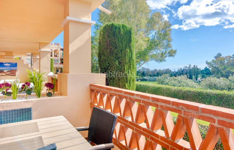 Foto 71593357-901f-4524-b2ba-935a87f6fba5. Location appartement avec parking piscine dans Benatalaya Estepona