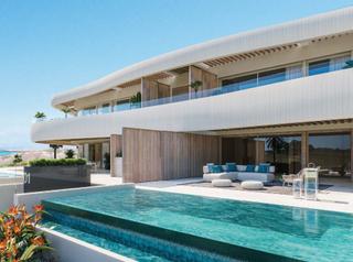 Planta baixa a Las Chapas - Alicate Playa. Impresionante apartamento dúplex planta baja con piscina y jardí