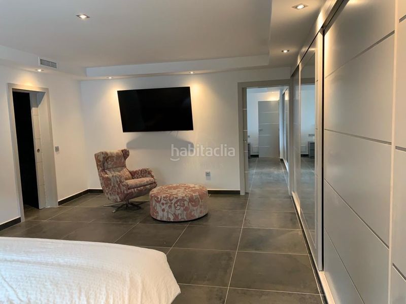 Foto 7477432f-7782-495c-a2d6-4fe59654afa9. Lloguer casa amb aparcament piscina a Las Brisas Marbella