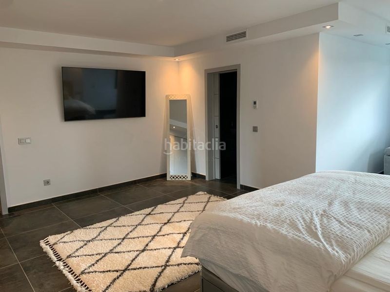 Foto d2d7478b-b15d-4ef7-ad5a-8b4ac530e4e2. Lloguer casa amb aparcament piscina a Las Brisas Marbella