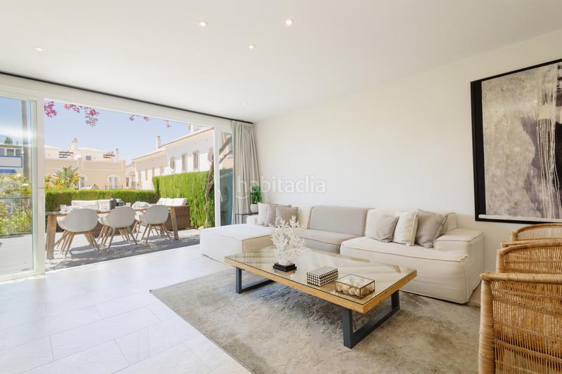 Foto 9b389e3b-370e-4627-b0c1-b5763f694b7d. Affitto casa a schiera con parcheggio piscina in bahía de Marbella Marbella