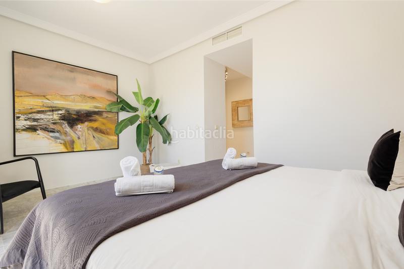 Foto d1c74605-75fb-428d-ac61-a292c3030035. Affitto casa a schiera con parcheggio piscina in bahía de Marbella Marbella