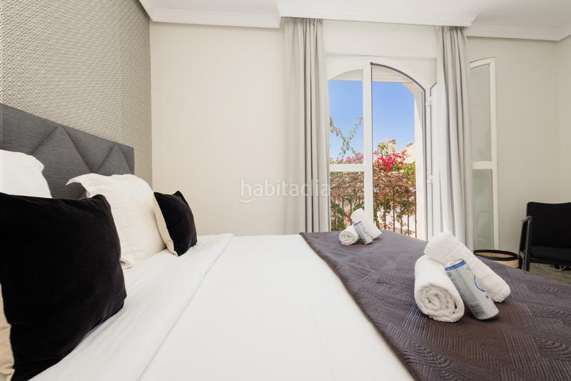 Foto 6ba682d4-e44b-4128-bf7a-6544048be61d. Miete reihenhaus mit parking pool in bahía de Marbella Marbella