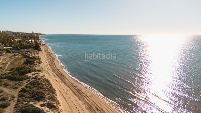 Foto d2966d43-0919-45c2-9048-25280b7e494d. Miete reihenhaus mit parking pool in bahía de Marbella Marbella