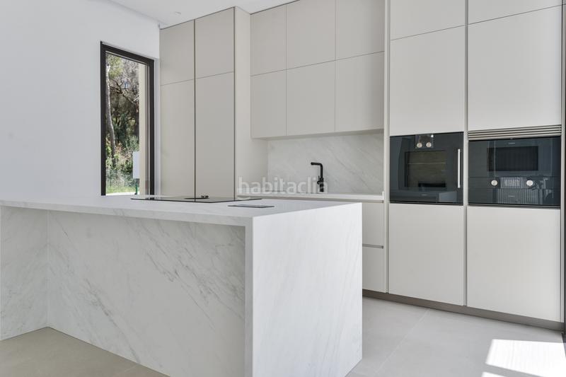 Foto 9b0b88d7-6386-45e1-9b7c-9e76d512a0cb. Casa amb calefacció aparcament piscina a Casco Antiguo Marbella