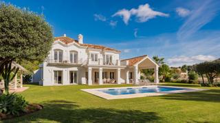 Casa en Montemayor - Marbella Club. Espléndida villa en marbella club golf resort