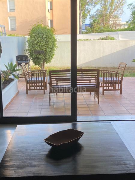 Foto 2686224a-4d81-473d-88b7-07faf71a328d. Lloguer planta baixa amb aparcament piscina a Puerto Banús Marbella
