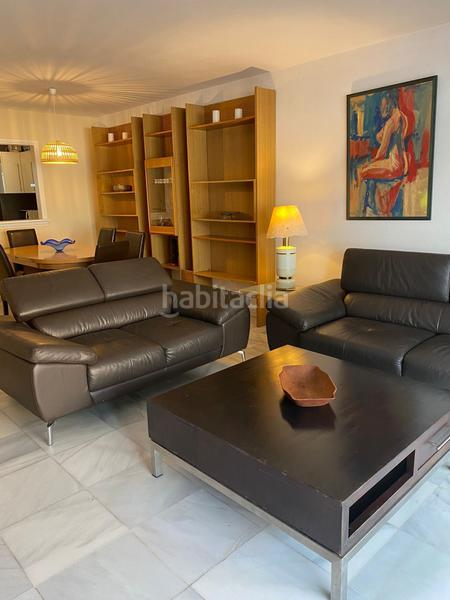 Foto 1e16f631-111a-4d91-8265-696a0c103b40. Location rez-de-chaussée avec parking piscine dans Puerto Banús Marbella