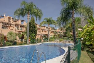Lloguer Casa adossada a Nagüeles Alto. Preciosa y única casa adosada de 3 dormitorios y 3 terrazas, rec