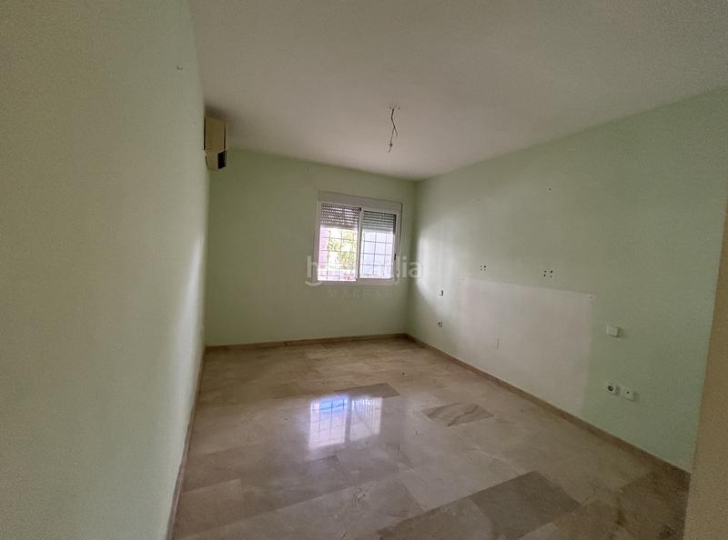 Foto a492547a-c7e0-4c85-bdbc-e34fce75303a. Apartamento atención inversores en Nueva Andalucía centro Marbella