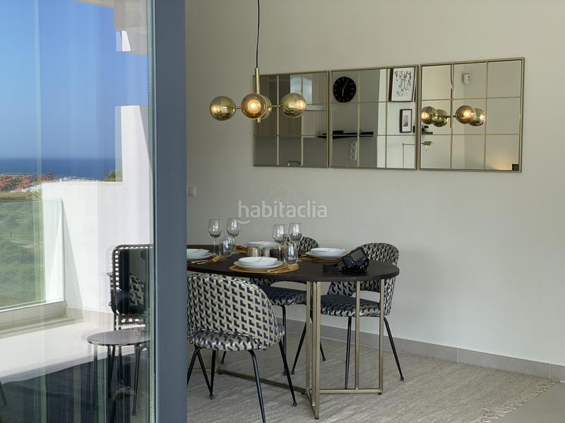Foto 527fc02b-2e2c-4932-80de-18ab144f223a. Alquiler apartamento exclusivo apartamento en primera línea de golf en Estepona