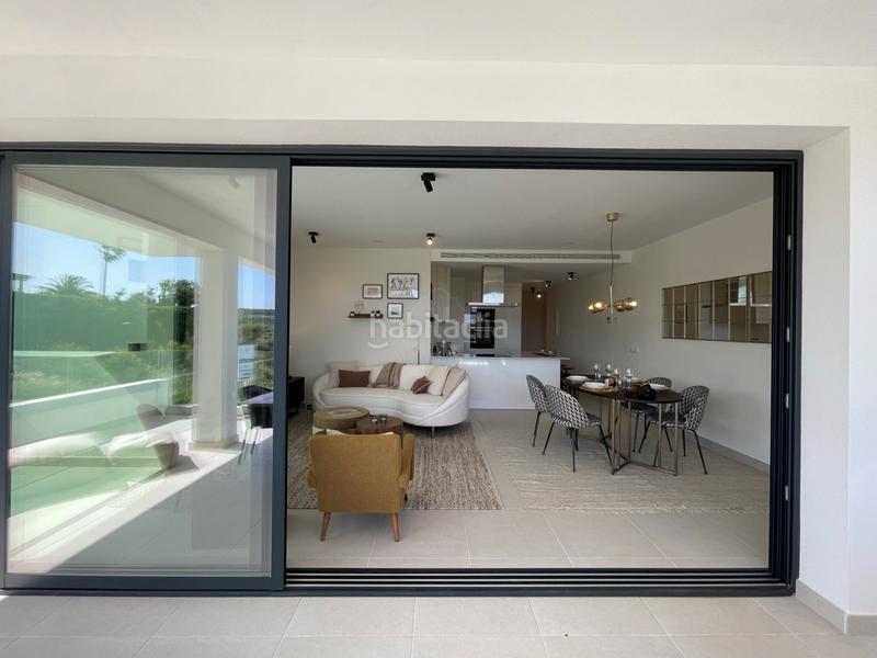 Foto feb38913-6622-45b5-8549-366b71e24457. Alquiler apartamento exclusivo apartamento en primera línea de golf en Estepona