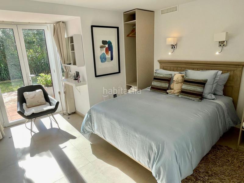 Foto d9cbefd0-10ee-4715-b4a8-e2be797ac546. Casa exclusiva villa de lujo en primera línea de playa en san pedro de alcántara, málaga en Marbella