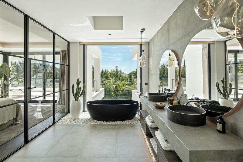 Foto 696c019a-b3e8-4aaf-8f1b-c9128580b1d2. Affitto casa con piscina in Los Naranjos Marbella