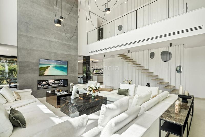 Foto aa01fda5-3184-4e75-949d-13a5b0bb5412. Alquiler casa exclusiva villa en alquiler, con 6 dormitorios, en nueva andalucía en Marbella