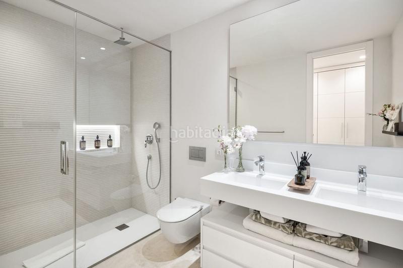Foto 202ada5f-3d07-4a4b-b514-1340346aa0c2. Location maison avec piscine dans Los Naranjos Marbella