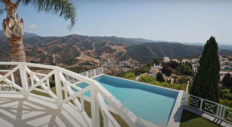 Foto 286f0737-ee67-4a70-8097-5fff70027362. Lloguer casa amb aparcament piscina a Alto de los Monteros Marbella