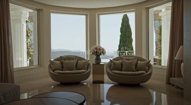 Foto 053d0156-0417-4b41-9413-7f54eaf6e03e. Rent house with parking pool in Alto de los Monteros Marbella