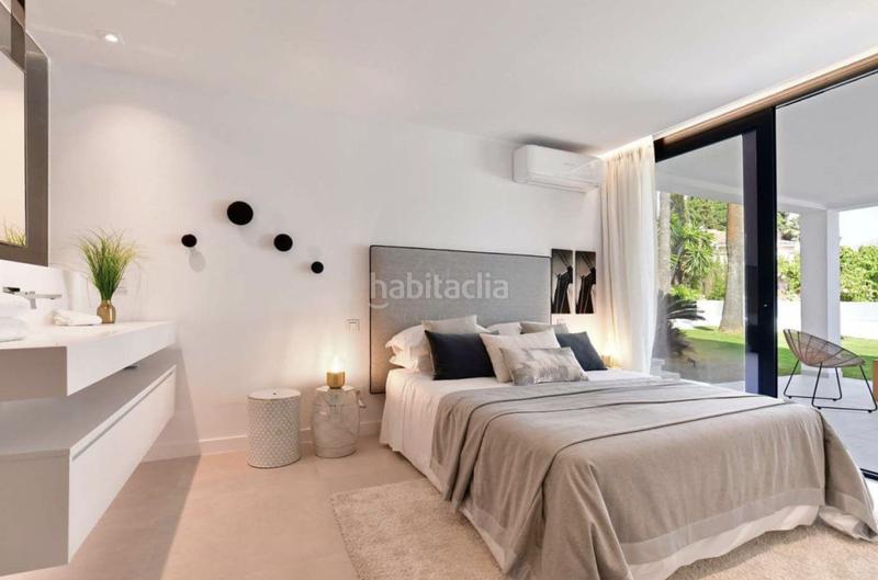 Foto 3431e290-81b5-4c53-b35c-21d7a6507c70. Miete haus mit parking pool in Las Brisas Marbella