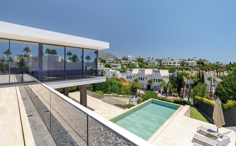 Foto 8ba27de3-3a1b-4191-b176-f3f69b5d401e. Alquiler casa hermosa villa de 5 dormitorios en Los Naranjos, nueva andalucia. en Marbella