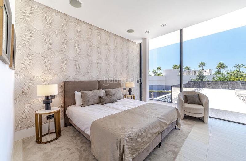 Foto edbef5c0-750d-4927-84fc-4ec86fdd8033. Location maison avec parking piscine dans Los Naranjos Marbella