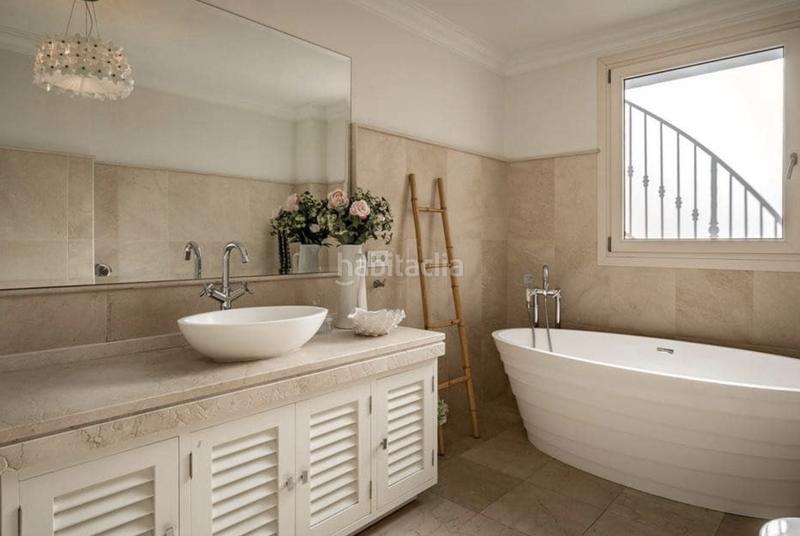 Foto 0bae8d75-1bf7-47e5-8d9d-7cfc2817d574. Affitto casa con parcheggio piscina in Nagüeles Alto Marbella