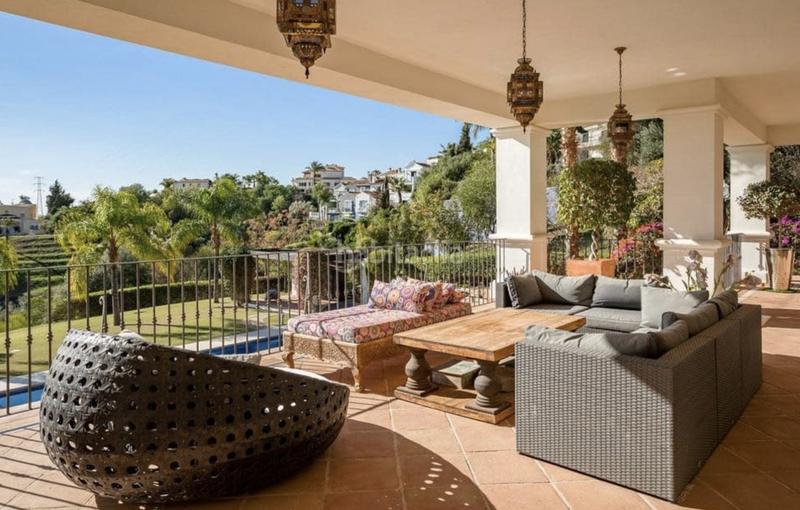 Foto 0508f87b-6815-48b0-85f9-6c0c94f43984. Alquiler casa impresionante villa de 7 dormitorios, con espectaculares vistas al mar en Marbella