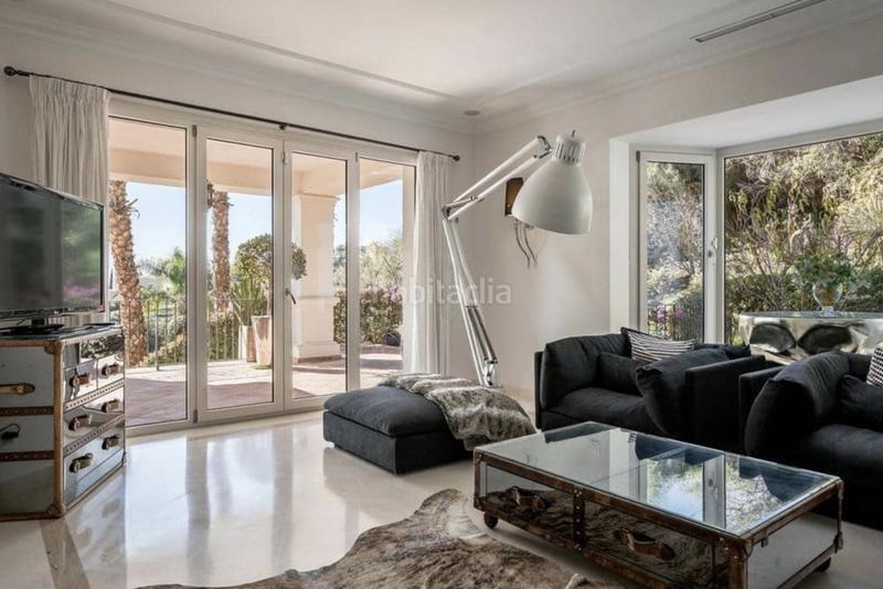 Foto 3b49429f-ac80-4591-98ff-a701187e756b. Alquiler casa impresionante villa de 7 dormitorios, con espectaculares vistas al mar en Marbella