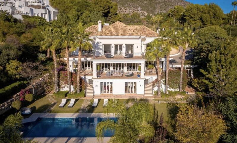 Foto 18496c90-a0f9-44cb-8ce4-4786c2c778c3. Location maison avec parking piscine dans Nagüeles Alto Marbella