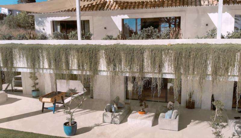 Foto 18cf032c-49da-4437-87fc-774ad802356a. Lloguer casa amb aparcament piscina a Nueva Atalaya Estepona
