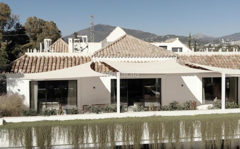 Foto 441558ee-83d8-4e0c-bf84-e1a20e43ba88. Lloguer casa amb aparcament piscina a Nueva Atalaya Estepona