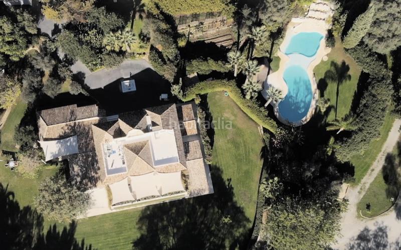 Foto 7a983825-da19-4751-80b5-7a46bba928b3. Lloguer casa amb aparcament piscina a Nueva Atalaya Estepona