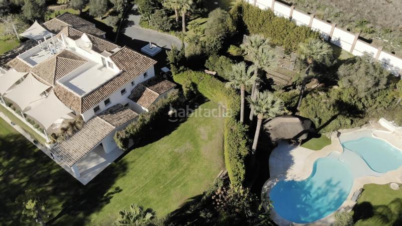 Foto 280e4130-7a29-47f6-b08e-7a72e33c154a. Rent house with parking pool in Nueva Atalaya Estepona