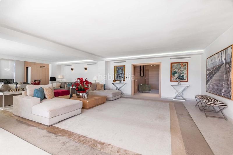 Foto 81b558f7-9033-453e-b3f5-c7460d52ec7b. Rent house with parking pool in Nueva Atalaya Estepona
