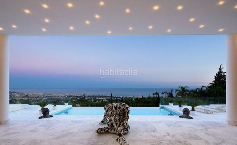 Foto 6048176f-4f27-4b9c-83de-ac9a7fcc8215. Affitto casa con parcheggio piscina in Sierra Blanca Marbella