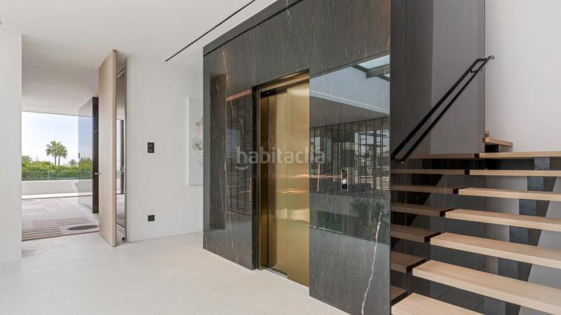 Foto 492bd8b9-ea58-4777-baeb-2c29d801c5f1. Affitto casa con parcheggio piscina in Las Lomas de Río Verde Marbella