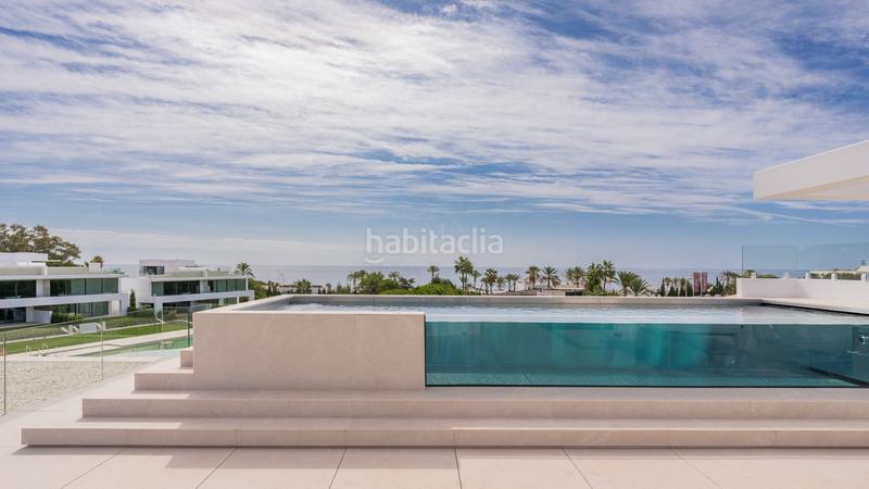 Foto fa4297a9-15e5-4a16-8692-11fed593f13c. Lloguer casa amb aparcament piscina a Las Lomas de Río Verde Marbella