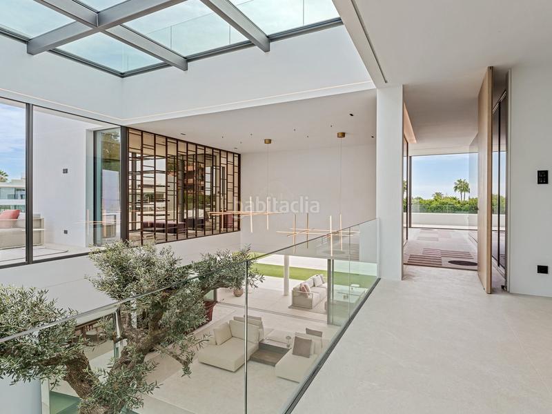 Foto b6983dcc-6535-4301-89e6-460947d9a2a5. Rent house with parking pool in Las Lomas de Río Verde Marbella