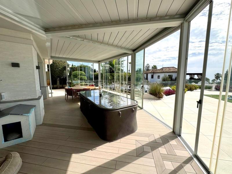 Foto ed4e101a-f038-47fc-9612-923711887d63. Lloguer casa amb aparcament piscina a Sierra Blanca Marbella