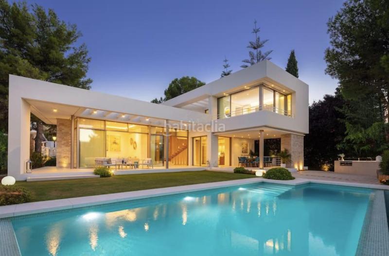 Foto 47003389-94e6-4e5c-b0d3-9cc56a454ab2. Affitto casa con parcheggio piscina in Las Brisas Marbella