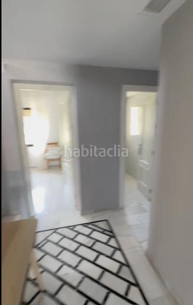 Foto d94de3fc-b277-4dcf-b34a-75c74cdd392f. Casa con piscina in Las Brisas Marbella