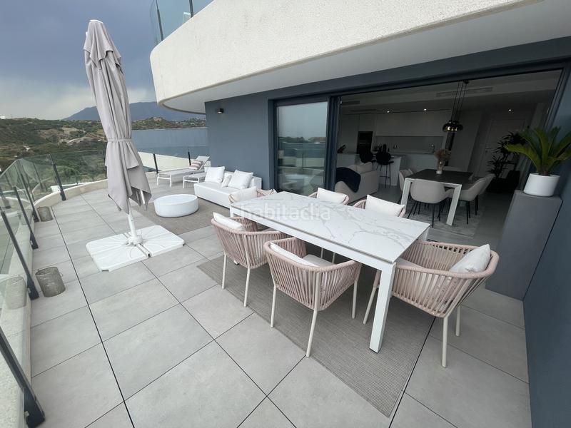 Foto 55c27795-9878-468d-8a47-33f15df2664d. Alquiler apartamento fantastico apartamento con vistas panoramicas al mar, 3 habitaciones. en Estepona