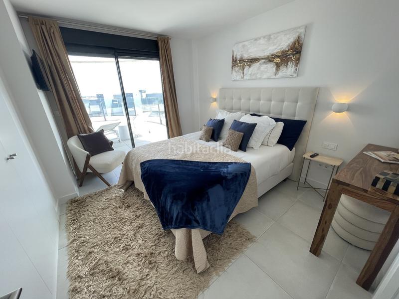 Foto 81cacfaf-5bd1-45b2-bf57-5bf5a66dad01. Alquiler apartamento fantastico apartamento con vistas panoramicas al mar, 3 habitaciones. en Estepona