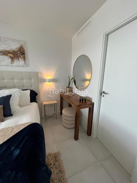 Foto 9d8a8c66-7fd2-43a7-bdf7-93c621108f36. Alquiler apartamento fantastico apartamento con vistas panoramicas al mar, 3 habitaciones. en Estepona