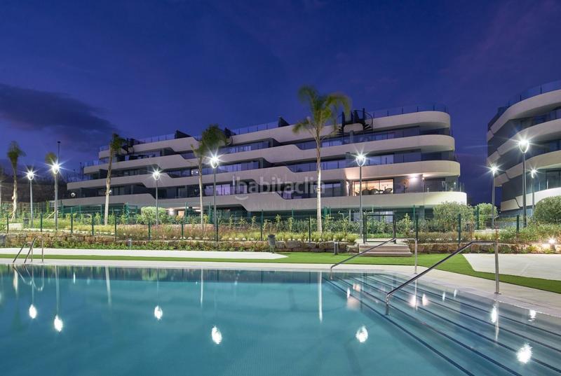 Foto c2b08436-a380-4fa3-a2f0-7fb25f4f3311. Alquiler apartamento fantastico apartamento con vistas panoramicas al mar, 3 habitaciones. en Estepona