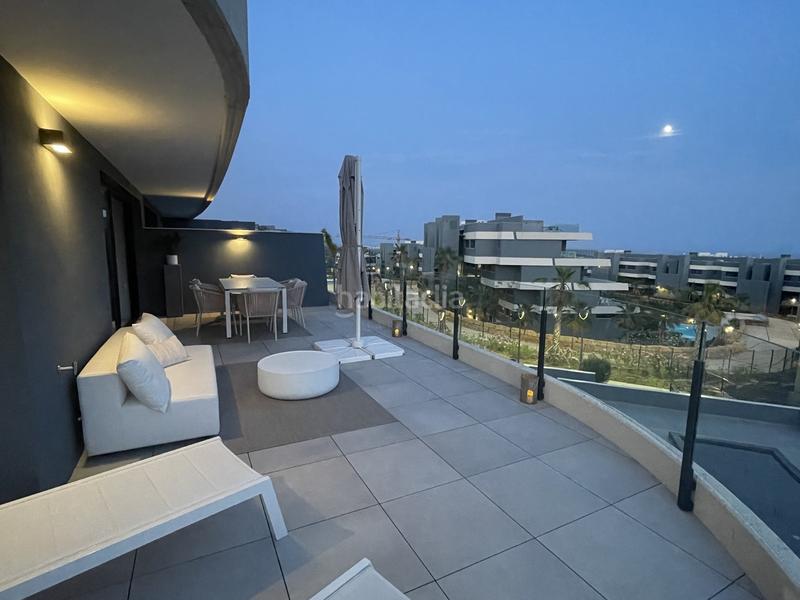 Foto c194c3ec-20f5-4343-9cba-0f71e21b4203. Lloguer apartament amb aparcament piscina a La Concha - Resina Golf Estepona