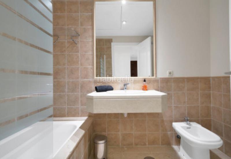 Foto 88d665ed-4d3f-4951-991a-7870d871f598. Apartament amb aparcament piscina a Los Flamingos Benahavís
