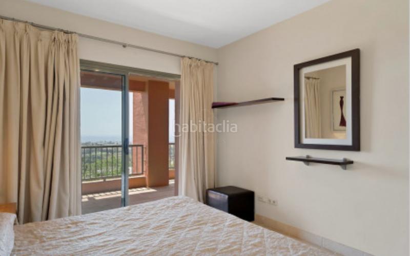 Foto 95c29044-b109-4ff6-a2fb-542156c889ee. Apartament amb aparcament piscina a Los Flamingos Benahavís