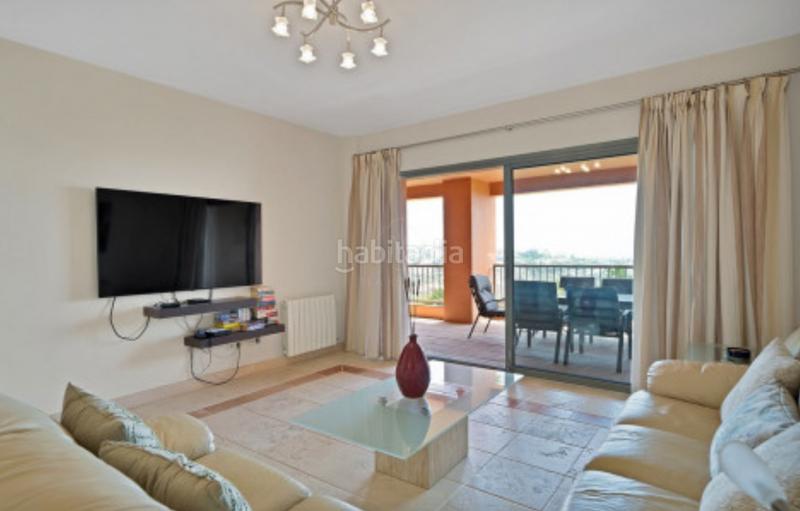 Foto b800014f-a467-44e7-97b0-6594f4c0b061. Apartament amb aparcament piscina a Los Flamingos Benahavís